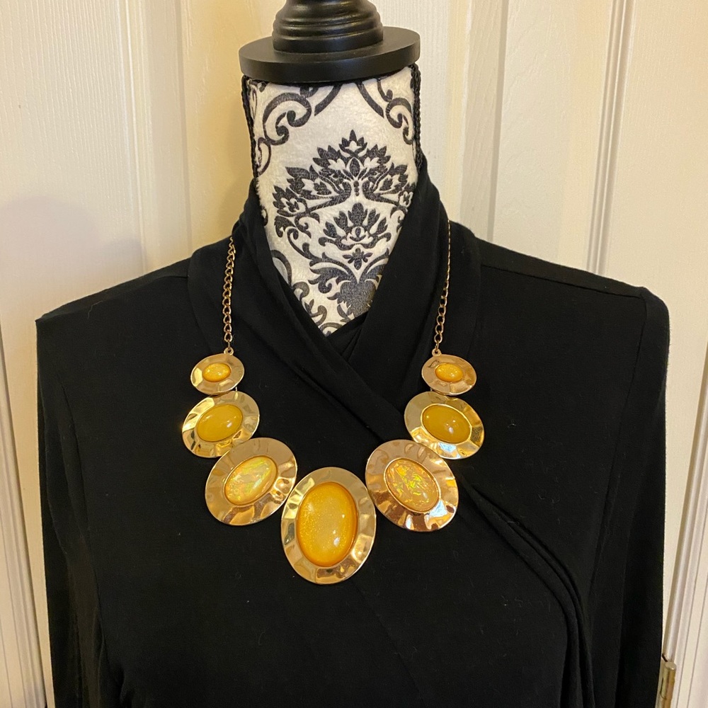 Statement fashion jewelry necklace.